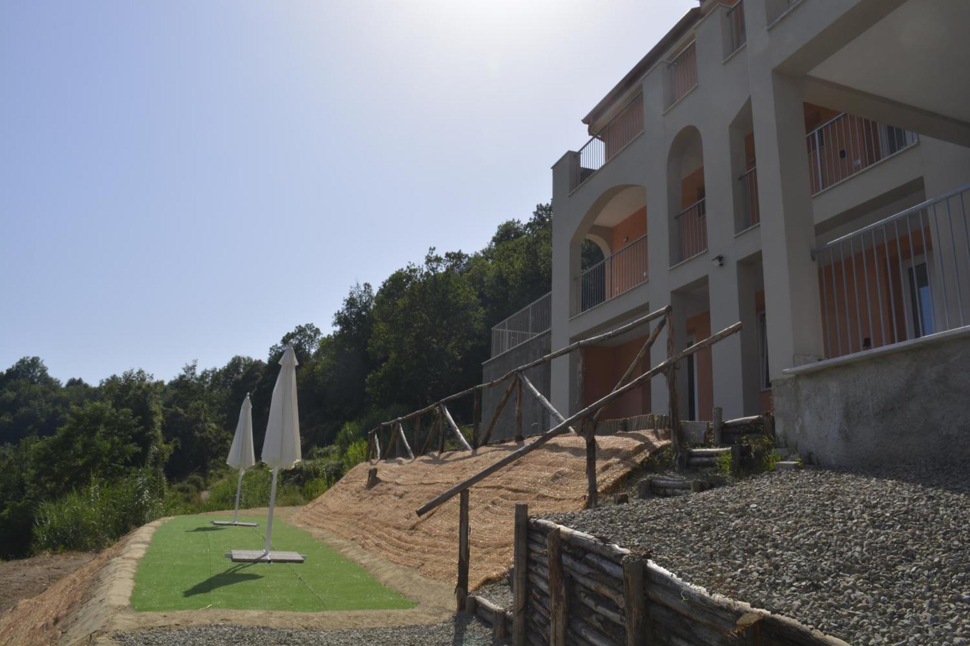 Castagnarossa Casa Vacanze Beverino Exterior foto